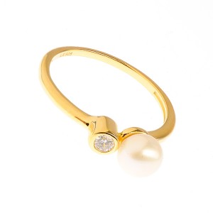 Inel Serenity din argint 925 placat cu aur galben de 18K rodiat cu perla si zirconiu